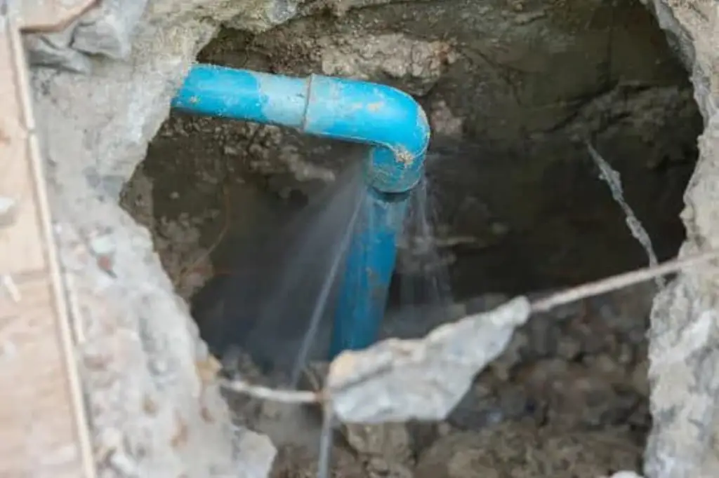Détection et réparation de fuites d'eau